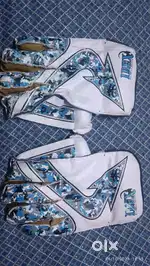 Wicket keeping gloves