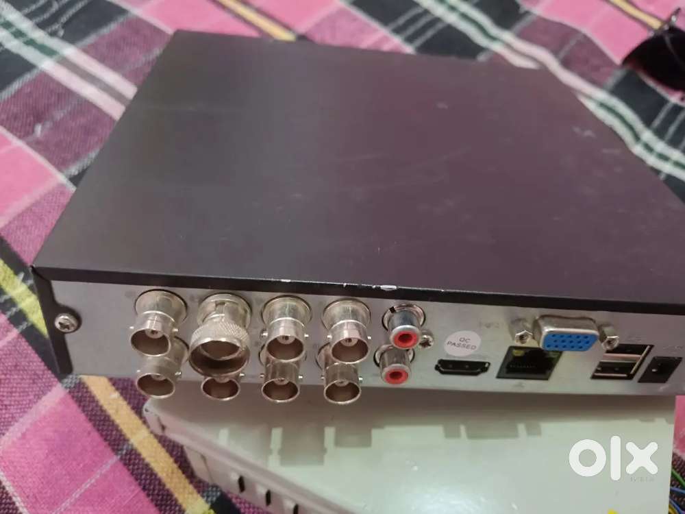 CCTV FULL HD CAMERA COLOR 05X CAMERA  08X PORT (DVR)