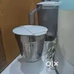 Juicer mixer grinder