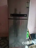Whirlpool fridge bohot achaa hai jisse chahiye message kare