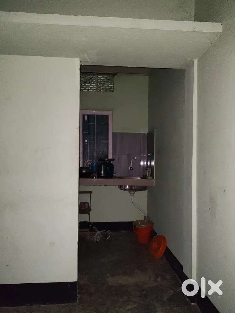 Semi-Furnished 1 RK at ₹3000 – security 3000  Deposit Ready to Move