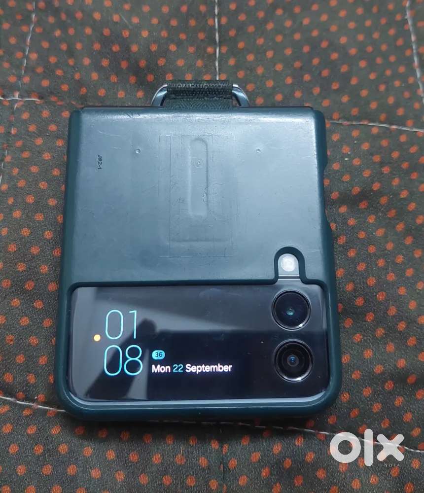 Samsung Z flip 3 5G (8/256)gb Dual Sim Flagship Phone
