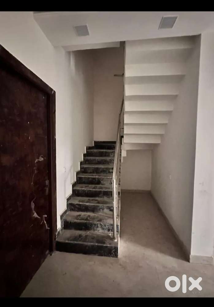 Duplex Independent House