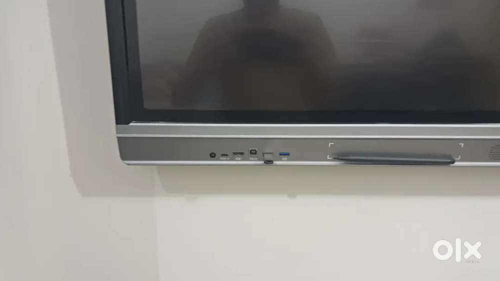65 inch Smart board