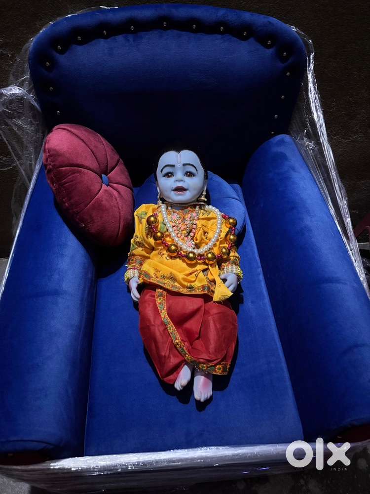 Sofa for lord little krishna