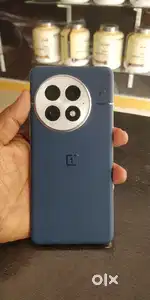 Selling my one plus 13 with 256 gb