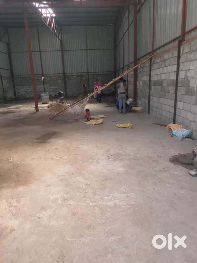 160ft road on warehouse space available for rent mansarovar extension