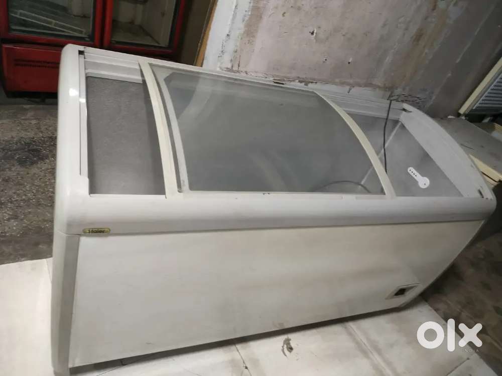 500L Hiear deep freezer glass top