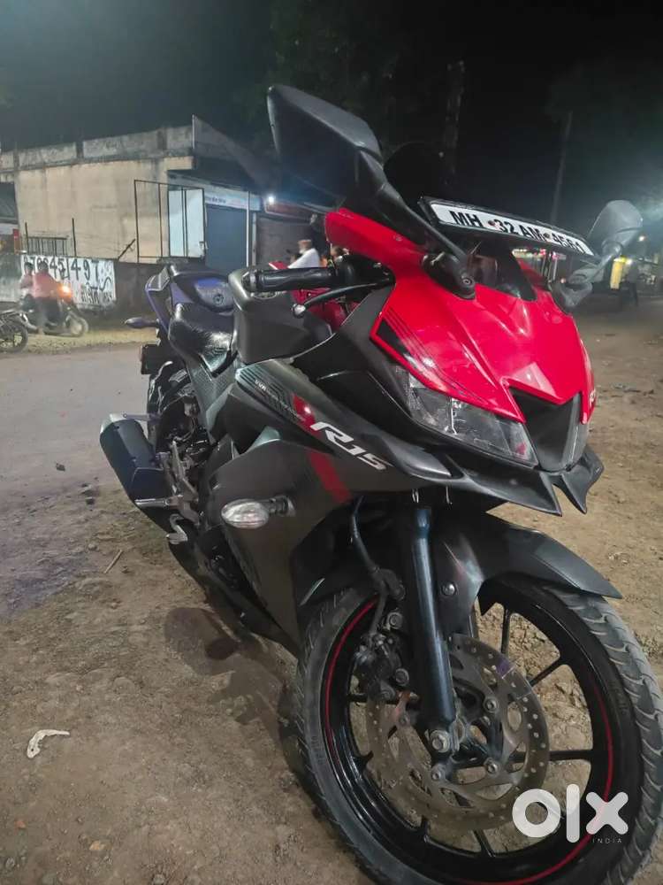 Urgent sale. I have R15 v3 bike(₹100k) & A Hero Activa 4g scooty(₹50k)