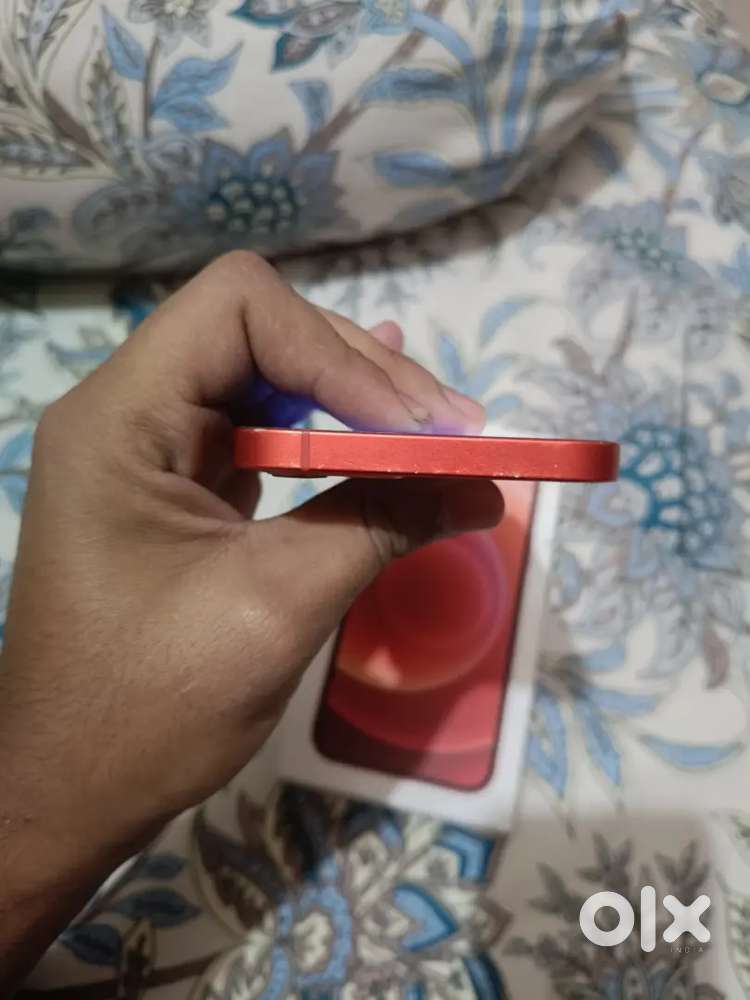 12 4gb ram 128gb rom