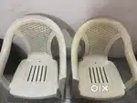 2 plastic chairs + 1 antique wood table both in perfect condition
