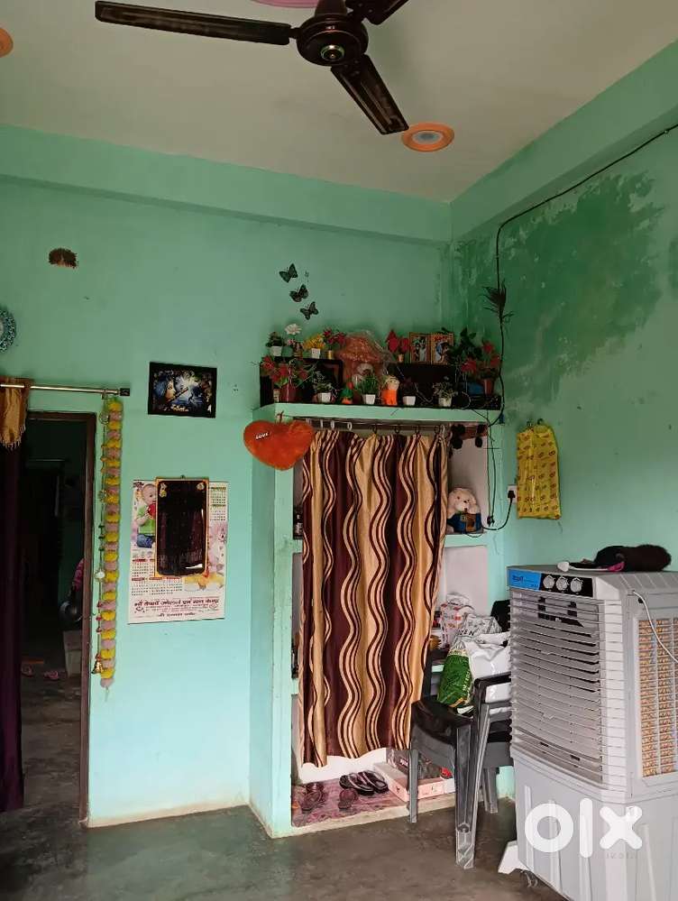 62.5 gaj ka hai home sari suvidha hain