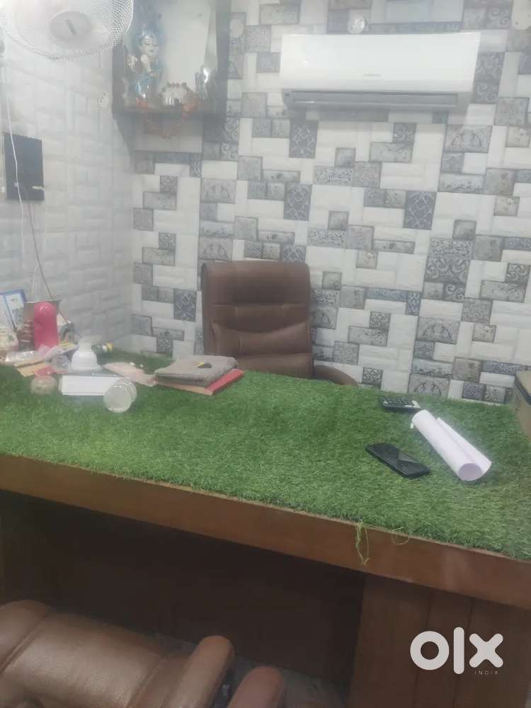 Basic computer knowledge must