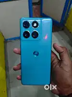 Urgent selling my 3 months old Moto Edge 60 Fusion