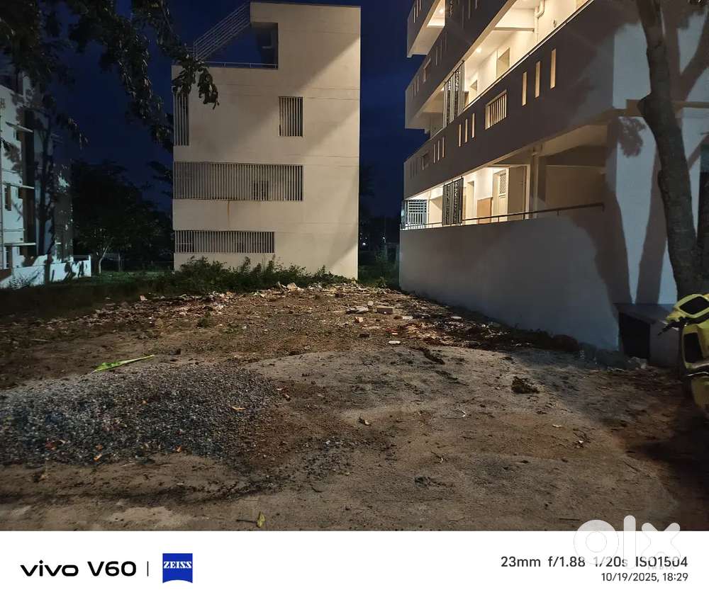 25x40 site sale in Hootagali signal main road price 62 lakh negotiable