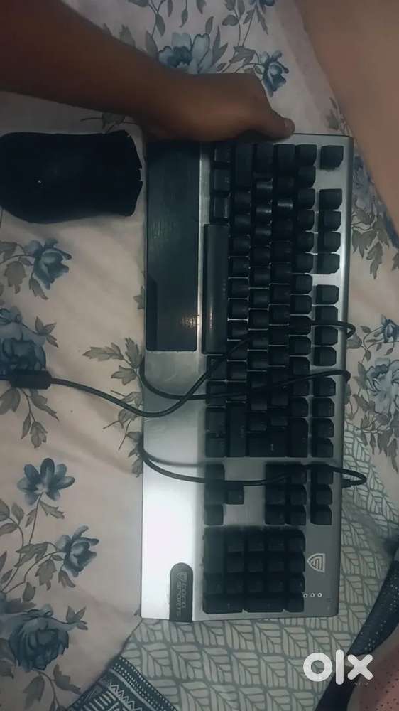 Razer deathadder v2x and Coconut K18 Rage Mechanical Gaming Keyboard