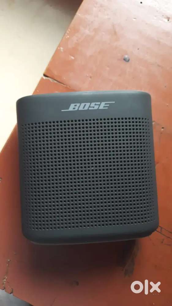 Bose soundlink ll portable speaker