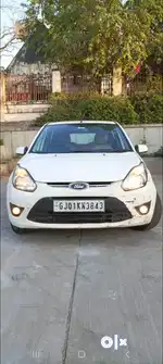 FORD FIGO TITANIUM
