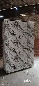 3 door wardrobe wite marble
