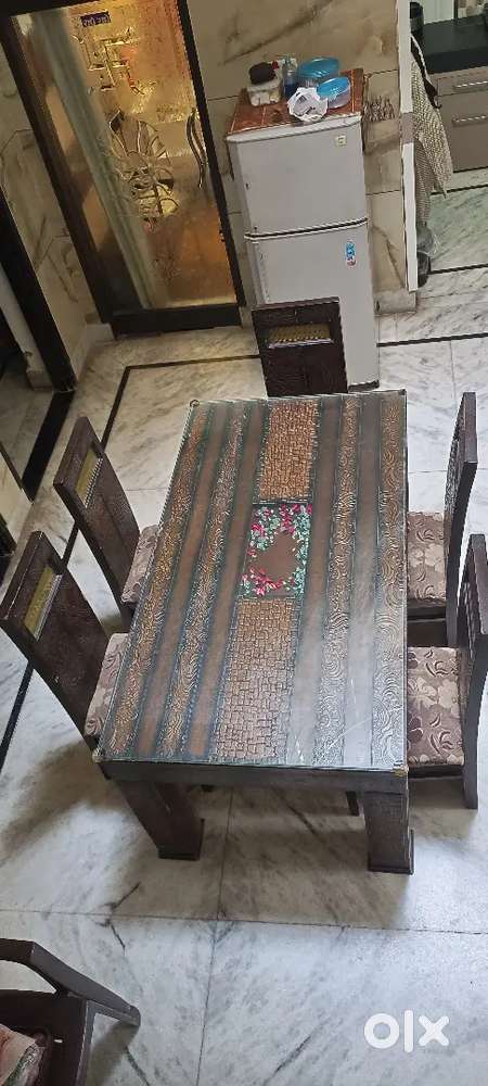 2 seater sofa  * 3 piece +Dining Table with 5 Chairs