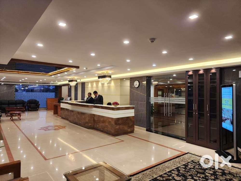 Front Office Executive
