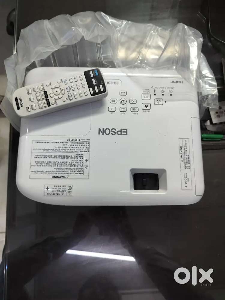 EPSON Projector 10 hours used