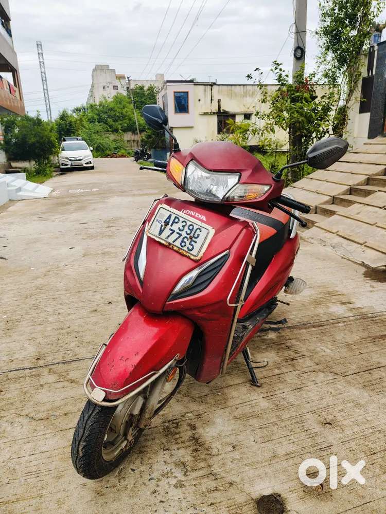 Scooty activa 6g