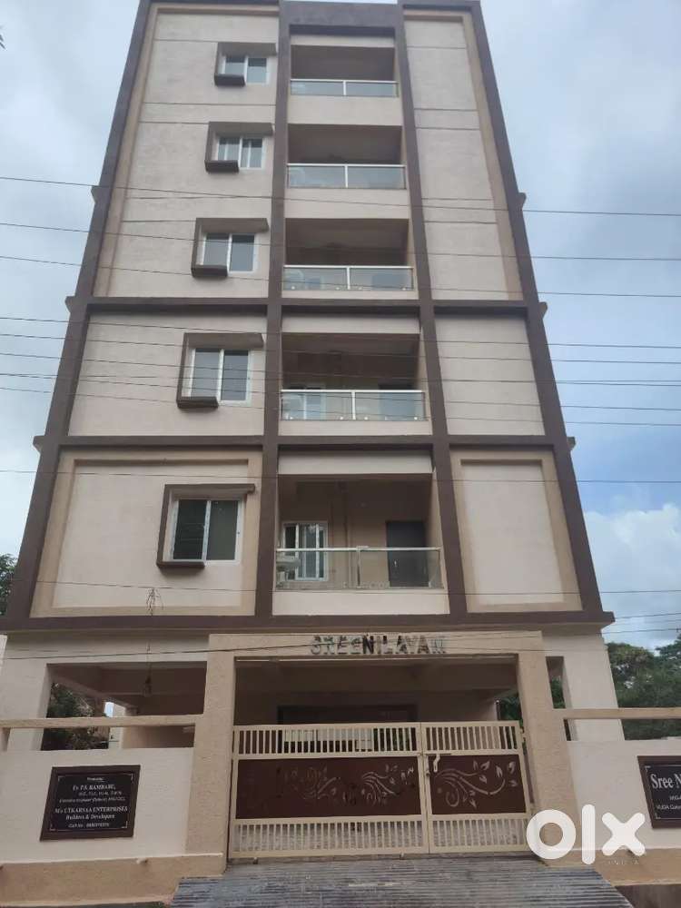 HIGH SFT LOW BUDJET EAST FACING FLAT AVAILABLE