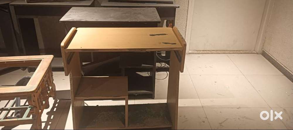 Computer Table