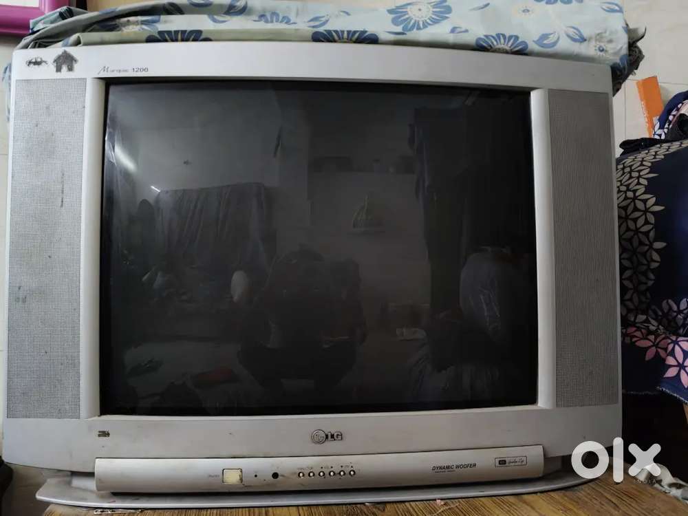LG CRT TV in very good condition