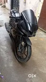 R15v3 2021 model good condition