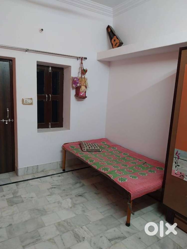 25*50 House,
