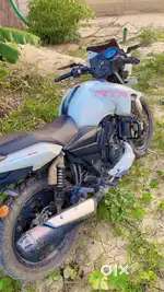 Apache RTR 180 2V