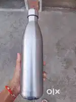 New Stainless Steel Water Bottle  Hot & Cold  1 Litre Capacity