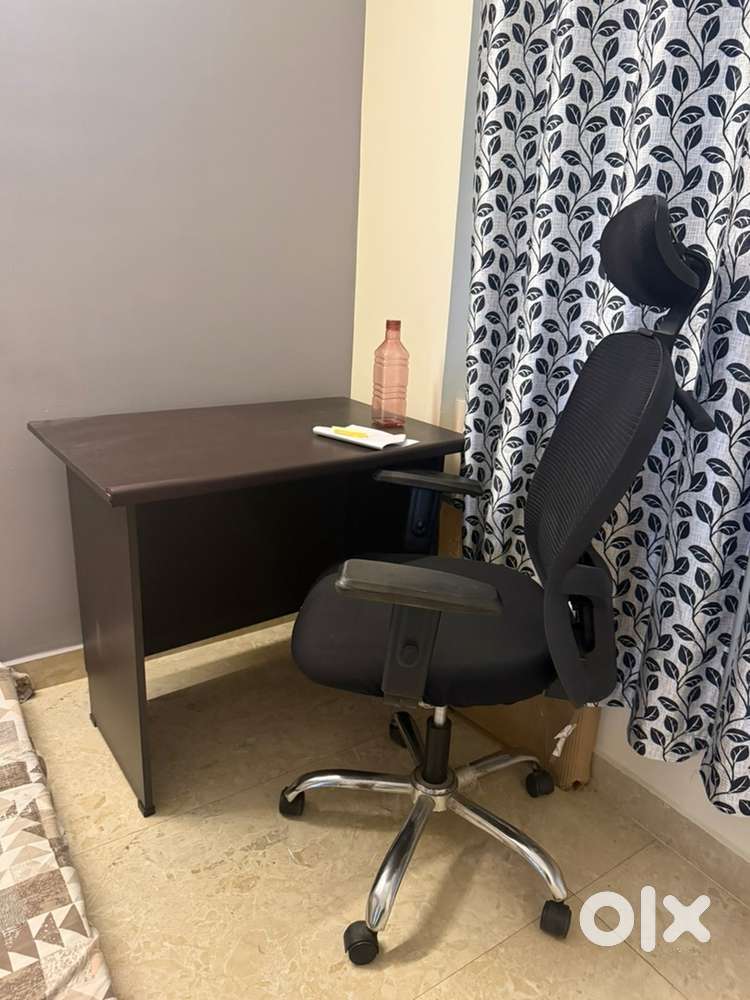 Study table and chair