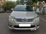 Toyota Innova 2.5 V 7 STR, 2013, Diesel