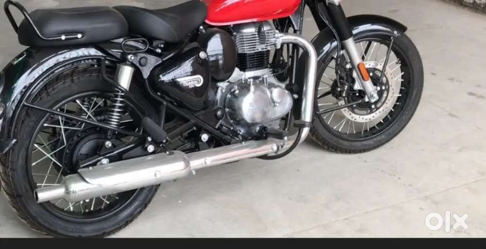 My classic 350 is in SUPERB NEW CONDITION...RARE USED...