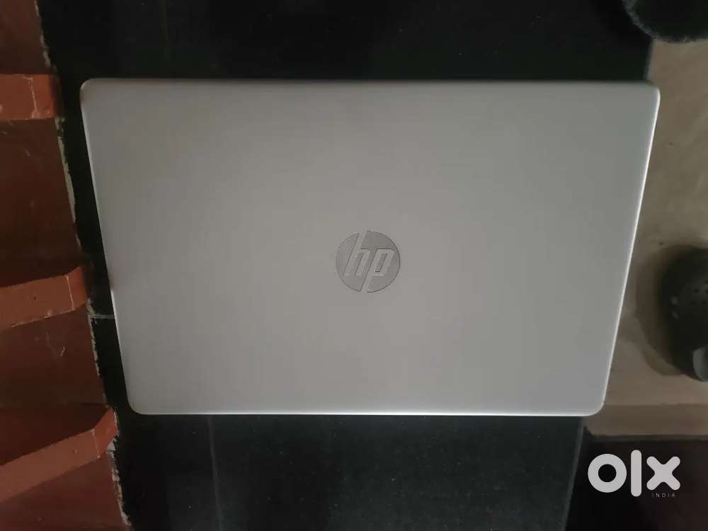 Hp 15s AMD ryzen 7 with Radeon graphics