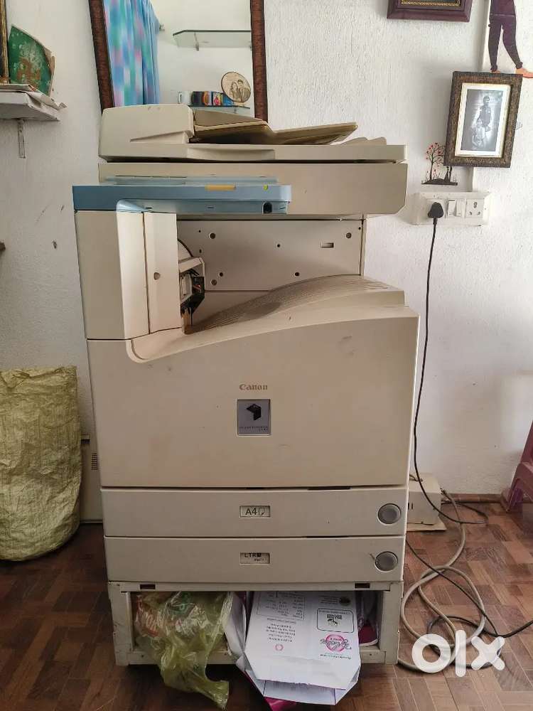 Canon IR 3300 xerox machine