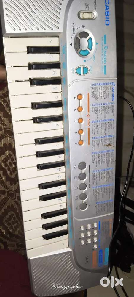 Piano for selling