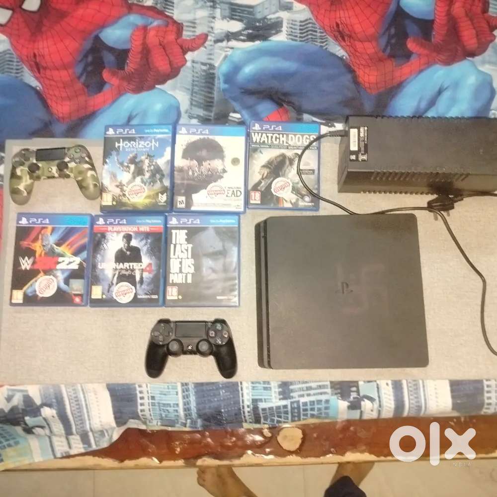 PS4 Slim With 3 Cd and 5 online games And a UPS worth ₹4000 Watt-325