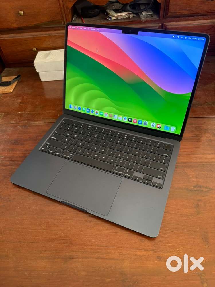 M3 Macbook Air 24gb ram 2TB ssd care plus warranty till 2027 cto spec