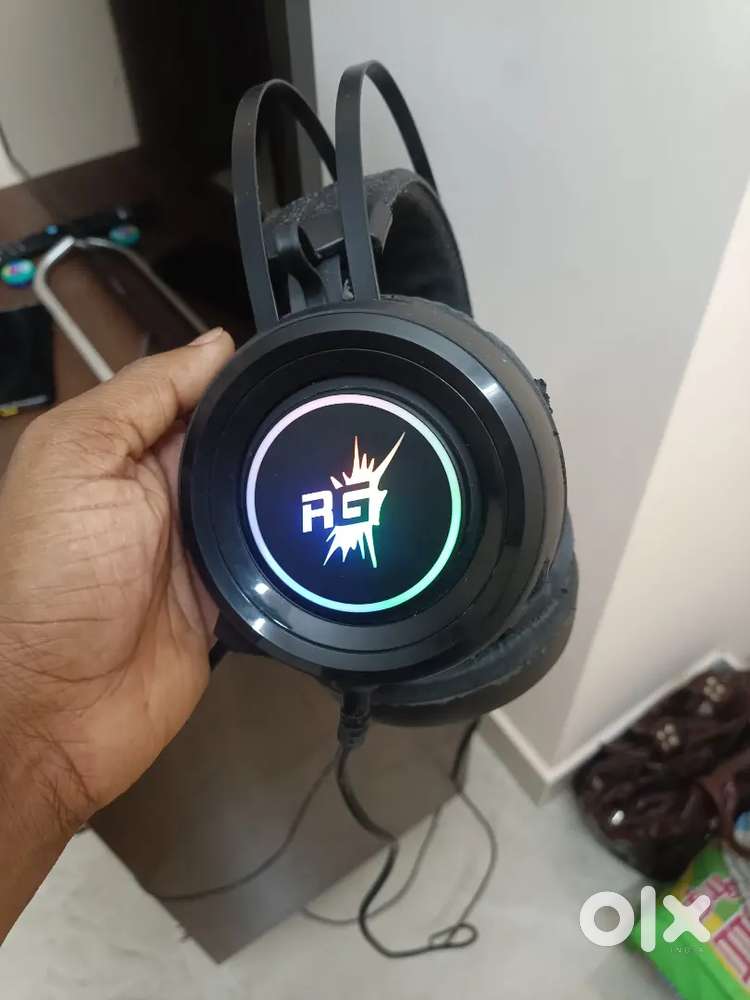 Headphone for sale