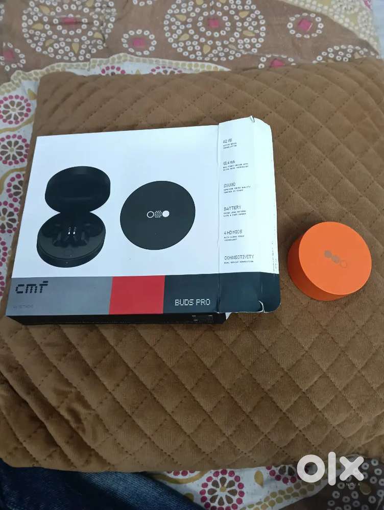 CMF NOTHING AIR BUDS