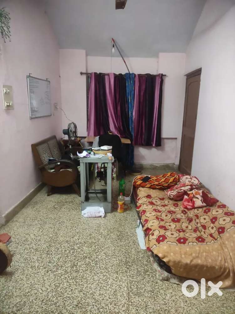 2 bhk room for rent