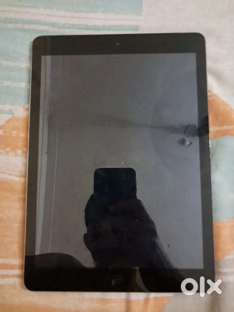 Apple iPad Air (A1474)