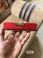 Corsair DDR4 8GB RAM