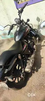 Avenger 220 street