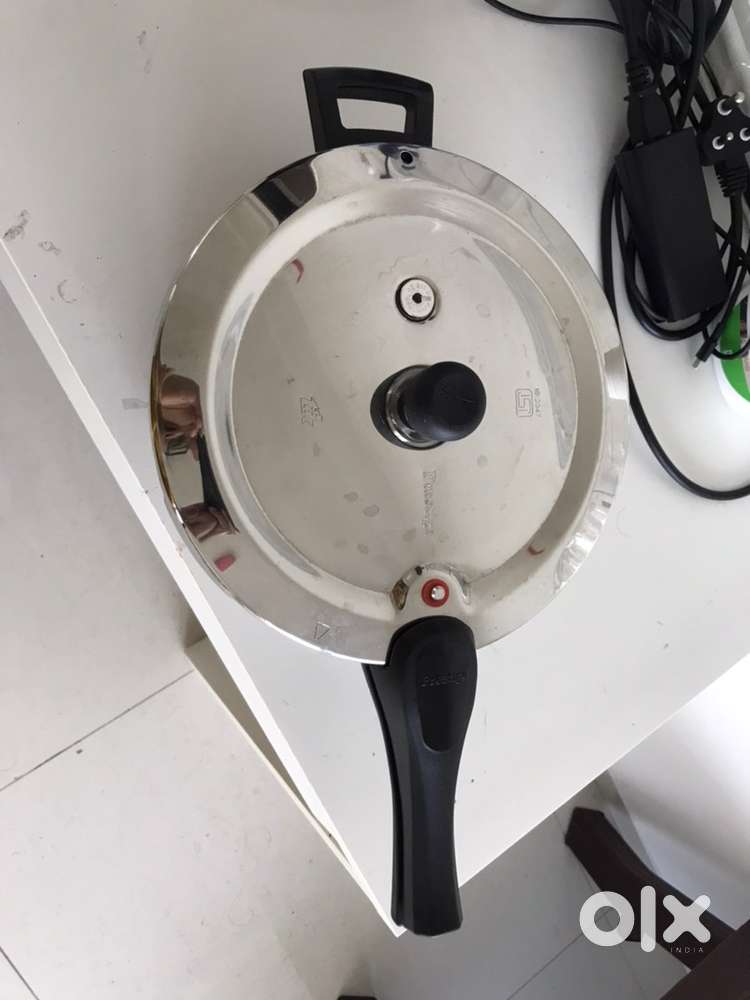 Bergner Stahl Prestige pressure cooker Triply utensils