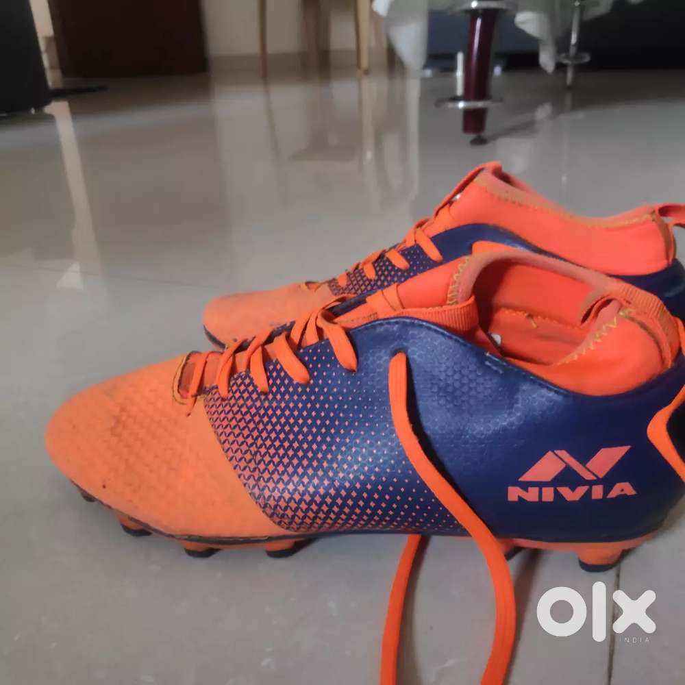 Football Studds shoes size 7 spikes